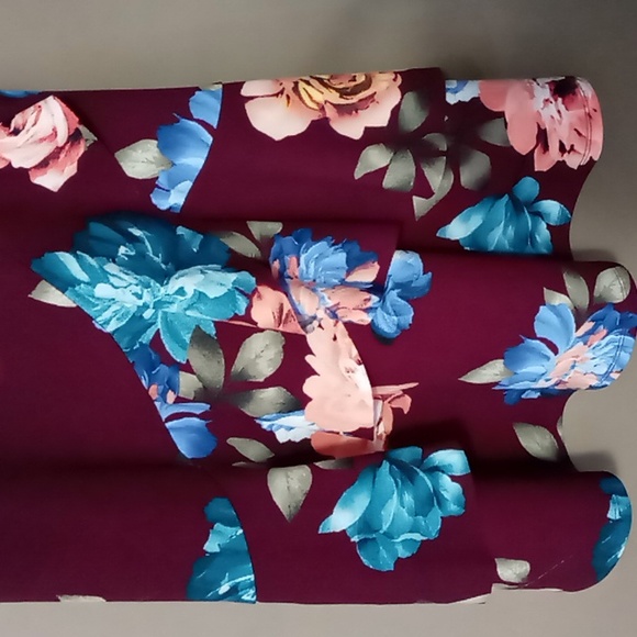 BCX Dress Flowered Ruffle Bottom Sleeveless Dress Size 3 - Picture 4 of 7